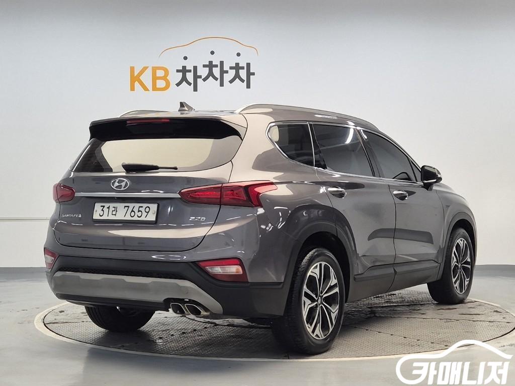 Hyundai Santa Fe Santa Fe TM Diesel 2.2 2WD thumbnail 3