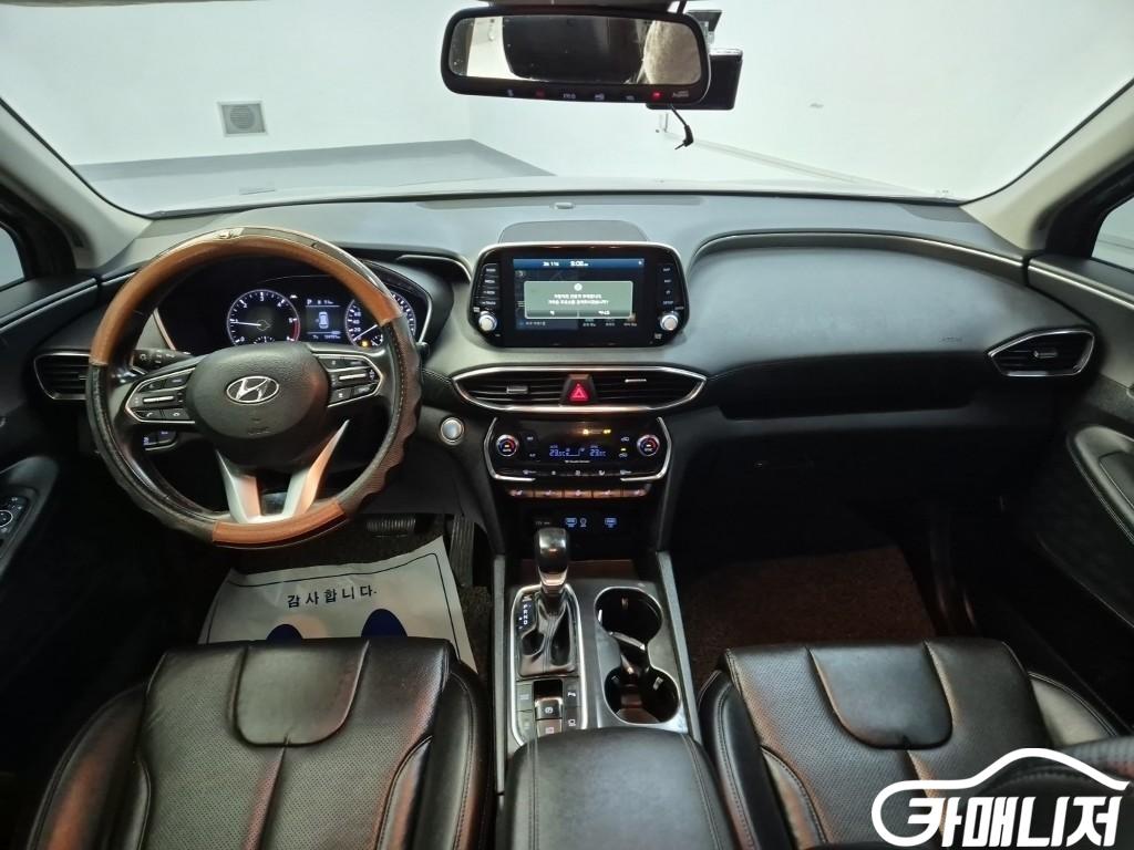 Hyundai Santa Fe Santa Fe TM Diesel 2.2 2WD thumbnail 7