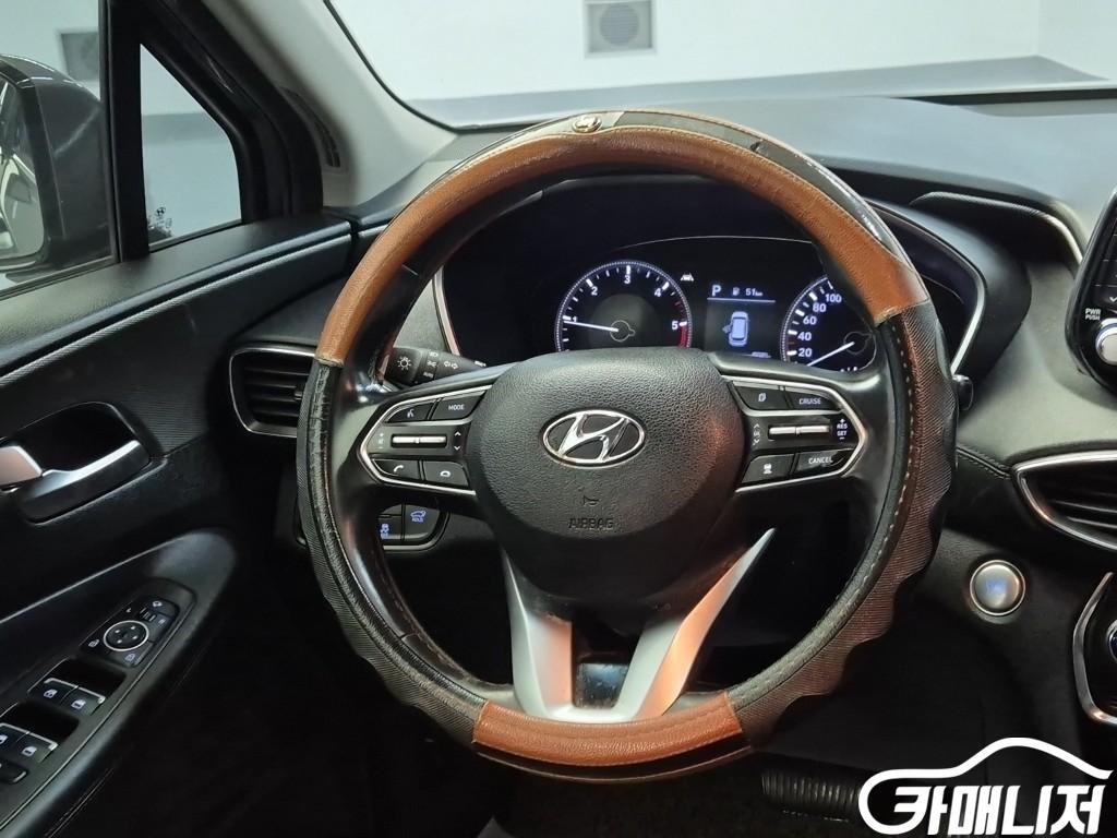 Hyundai Santa Fe Santa Fe TM Diesel 2.2 2WD thumbnail 9