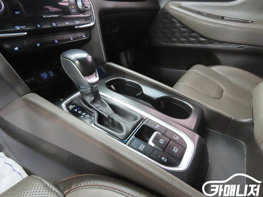 Hyundai Santa Fe Santa Fe TM Diesel 2.0 2WD thumbnail 11