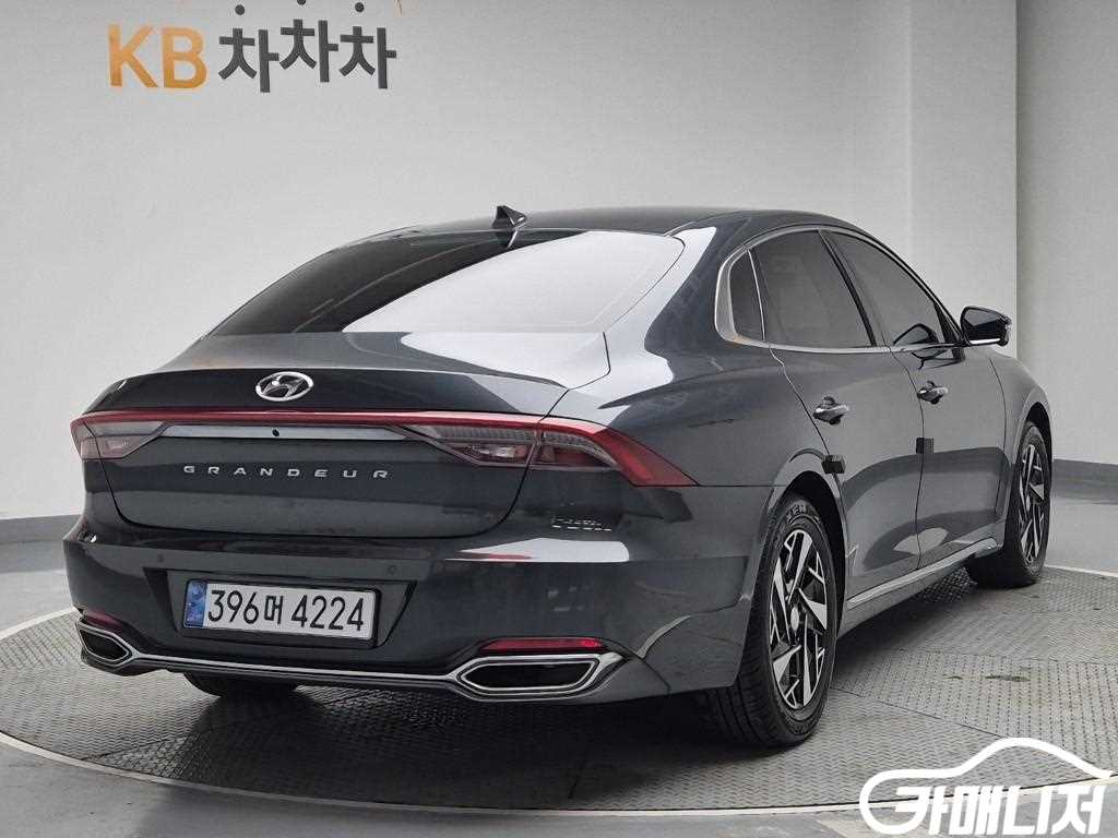 Hyundai Grandeur The New Grandeur IG Hybrid Reubeulrang thumbnail 3