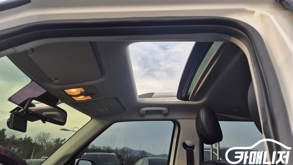 Hyundai Casper 1.0 Gasoline Turbo thumbnail 5