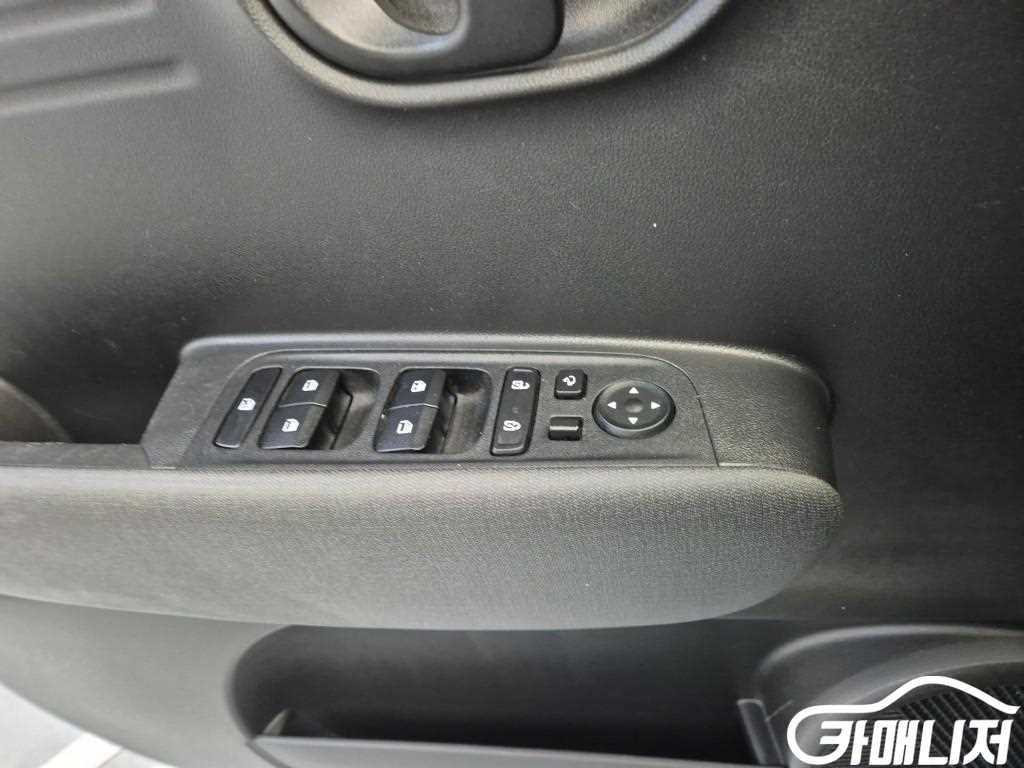 Hyundai Casper 1.0 Gasoline thumbnail 16