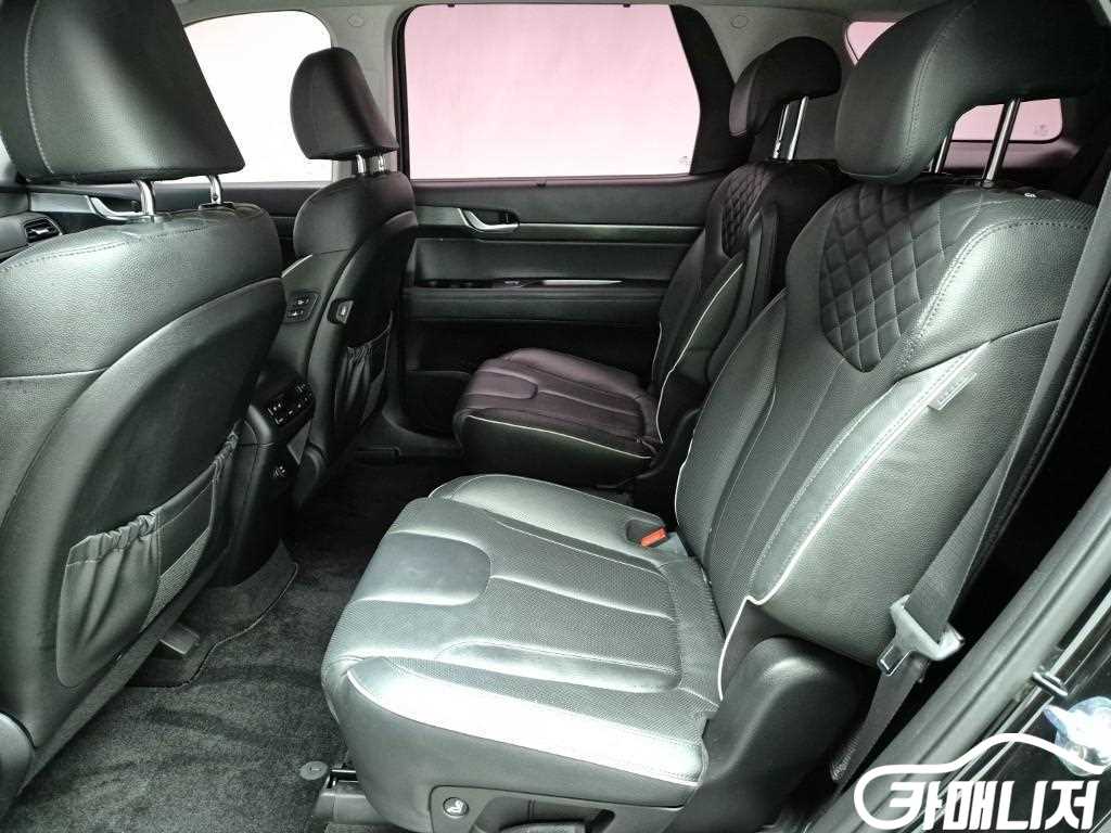 Hyundai Palisade Diesel 2.2 2WD thumbnail 12