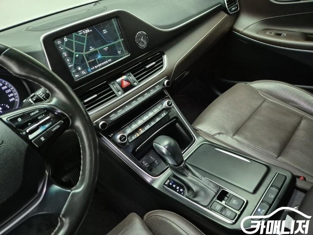 Hyundai Grandeur Grandeur IG Hybrid Exclusive thumbnail 10