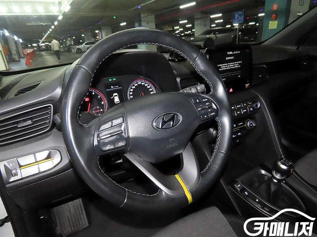 Hyundai Veloster 1.6 Turbo Sport thumbnail 8