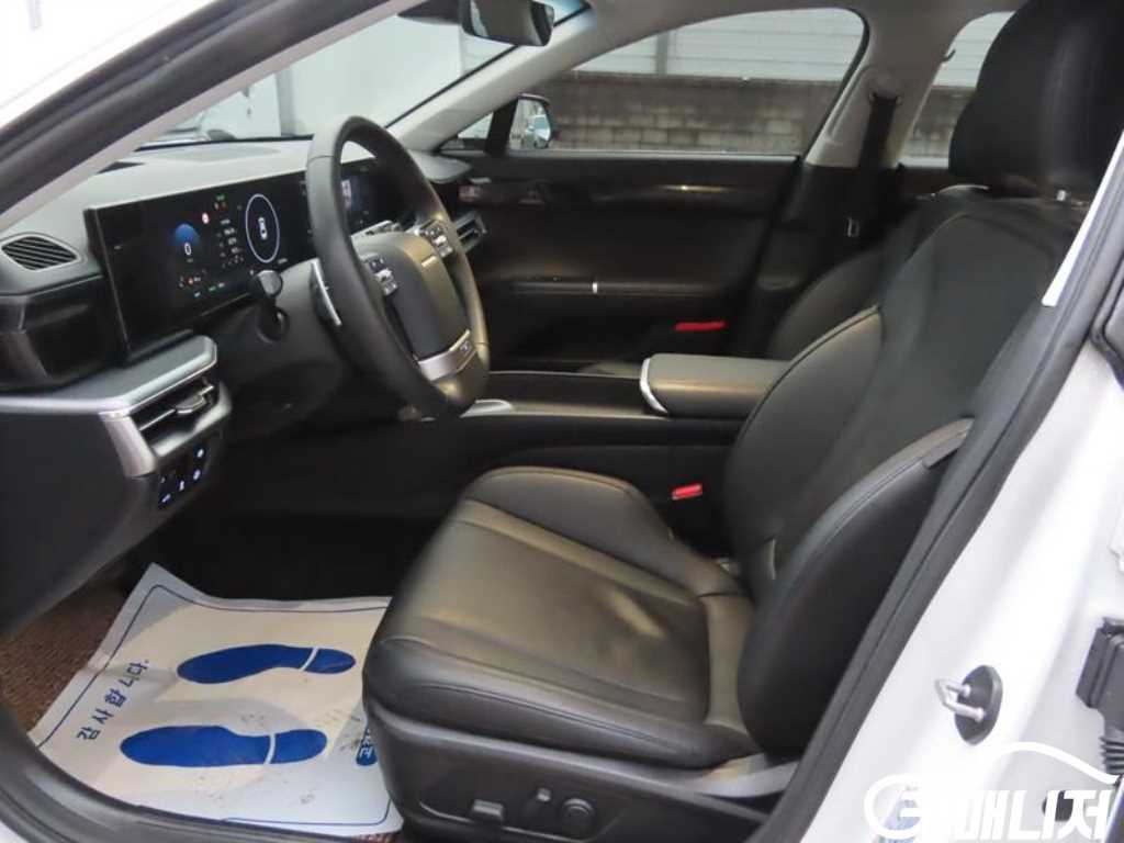 Hyundai Grandeur Grandeur Hybrid Premium thumbnail 5