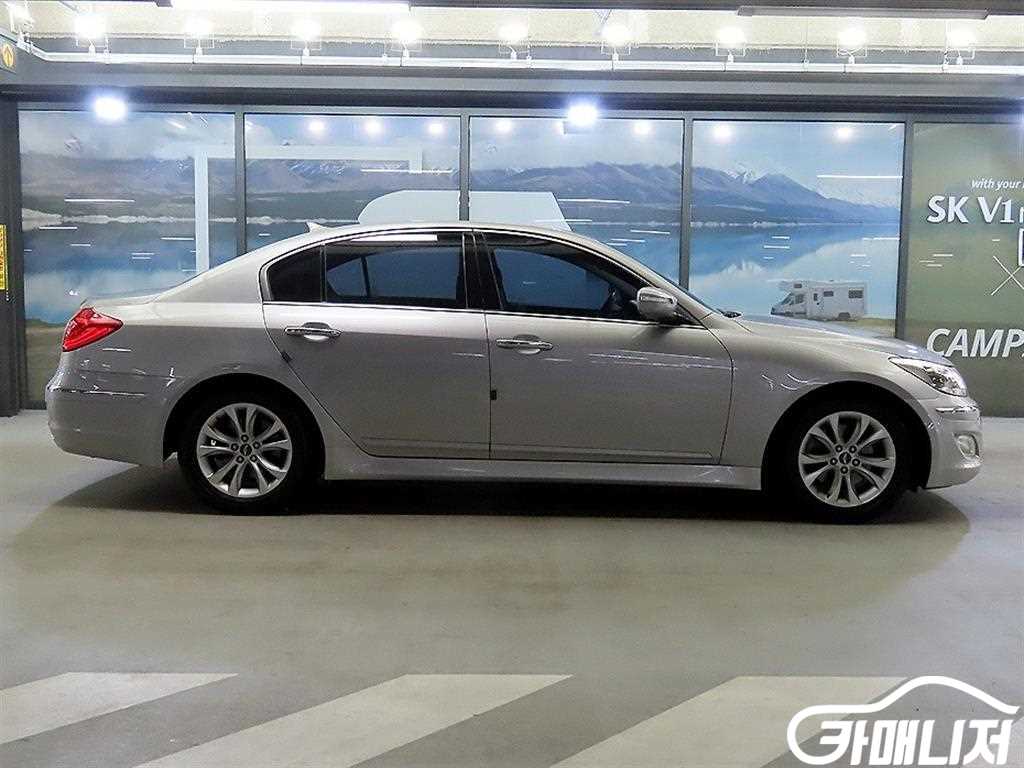 Hyundai Genesis BH330 MODERN thumbnail 3