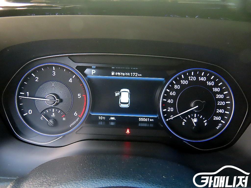 Hyundai Palisade Diesel 2.2 2WD thumbnail 9