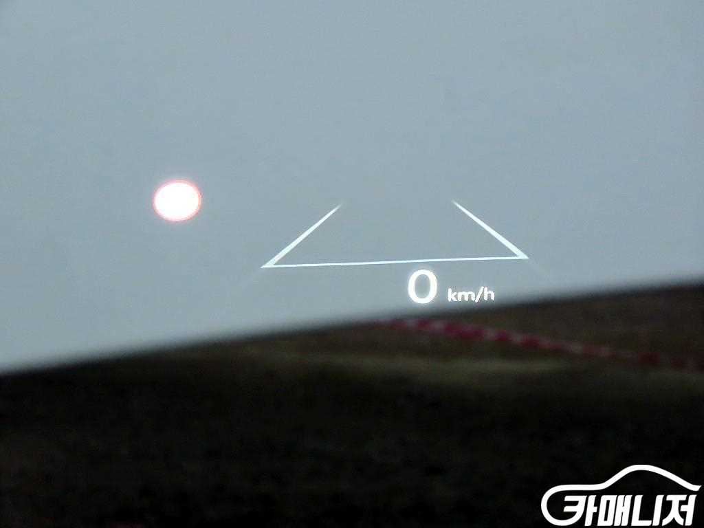 Hyundai Santa Fe Santa Fe Hybrid MX5 1.6T 4WD Calligraphy thumbnail 10