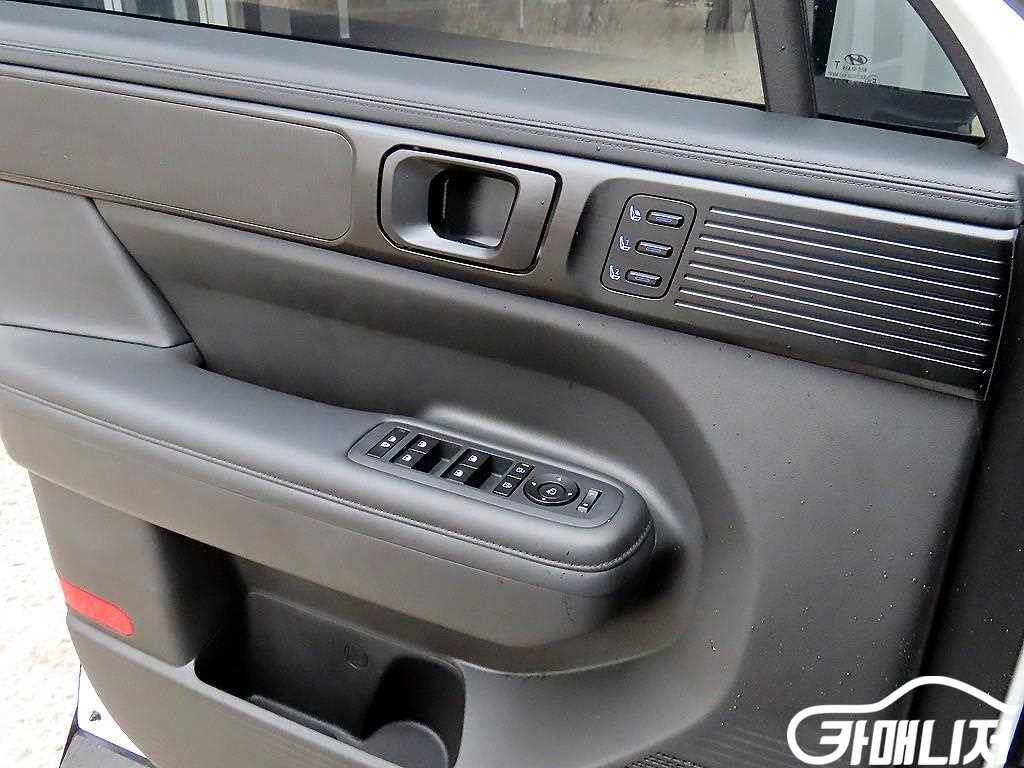 Hyundai Santa Fe Santa Fe Hybrid MX5 1.6T 4WD Calligraphy thumbnail 12