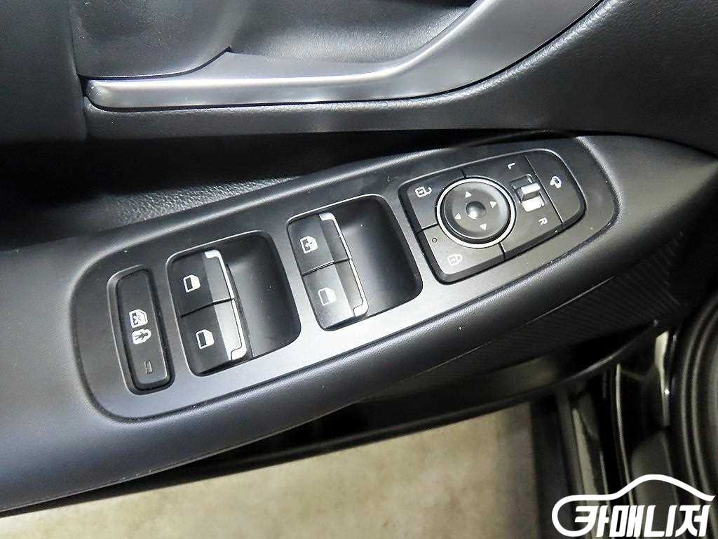 Hyundai Sonata Sonata Hybrid Smart thumbnail 13