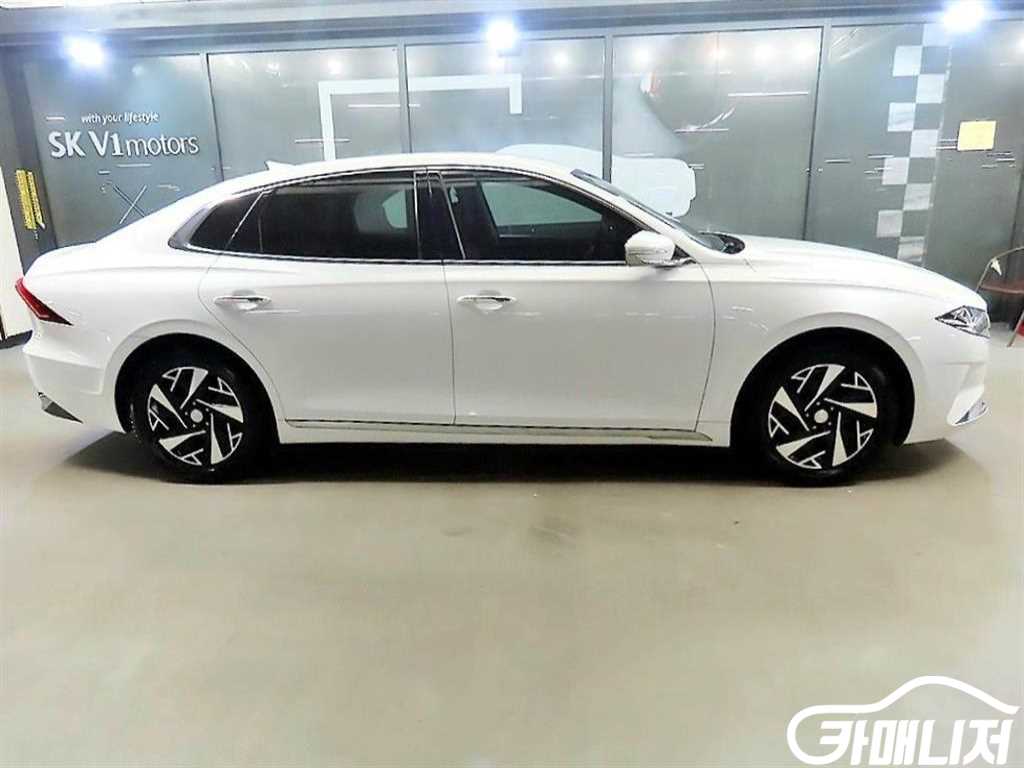 Hyundai Grandeur The New Grandeur IG Hybrid Premium Choice thumbnail 3