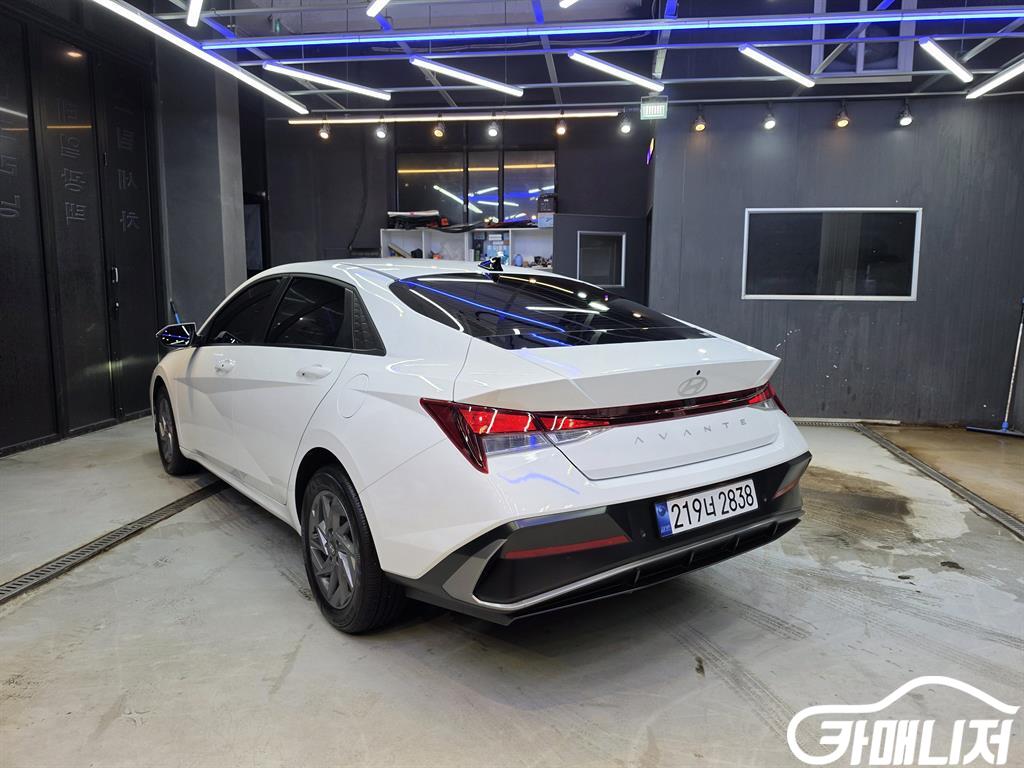 Hyundai Avante The New Avante 1.6 Gasoline thumbnail 6