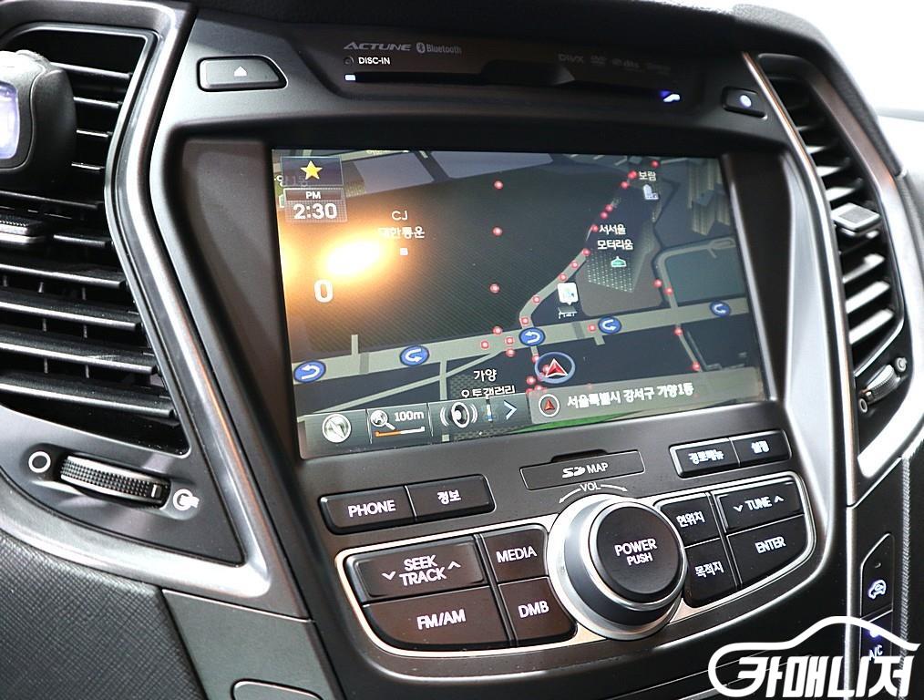 Hyundai Santa Fe Santa Fe DM Diesel 2WD 2.0 Premium thumbnail 13