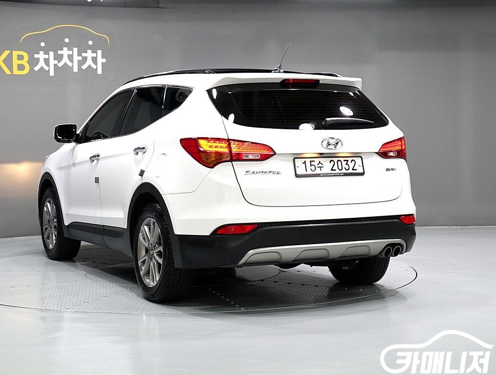Hyundai Santa Fe Santa Fe DM Diesel 2WD 2.0 Premium thumbnail 2