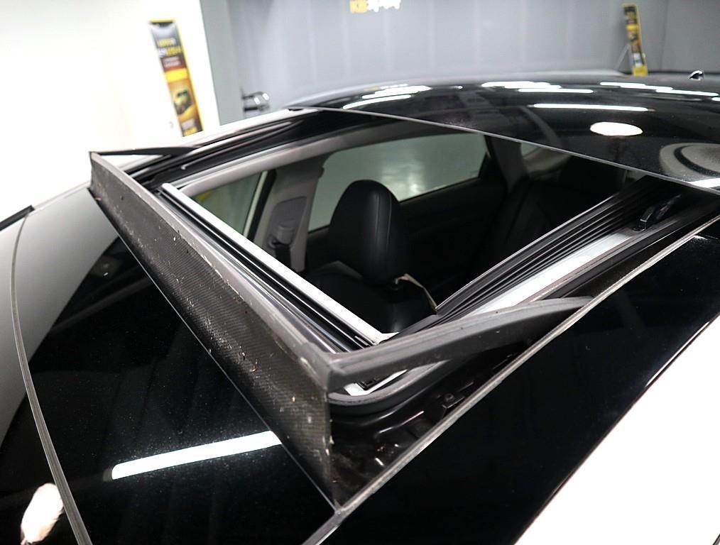 Hyundai i40 i40Saloon 1.7 VGT PREMIUM thumbnail 7