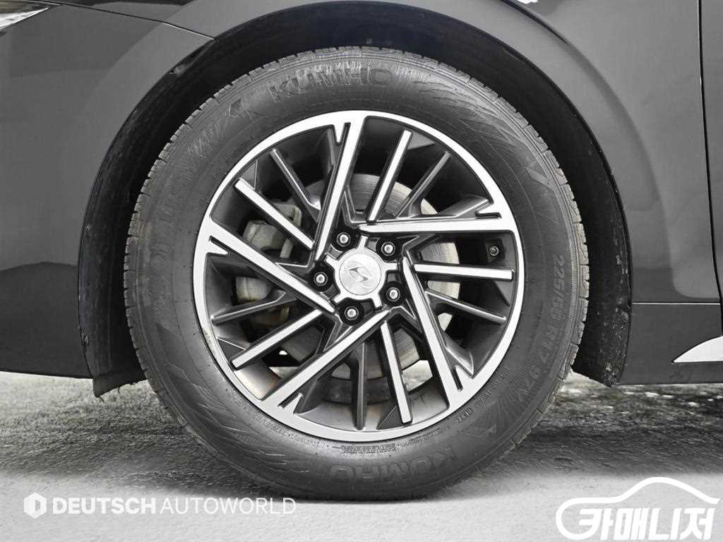 Hyundai Grandeur The New Grandeur IG 2.5 Premium Choice thumbnail 5