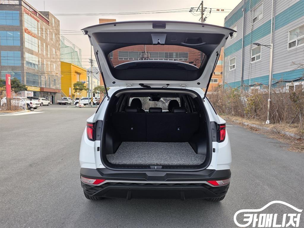Hyundai Tucson Gasoline 1.6 Turbo 2WD Modern thumbnail 15