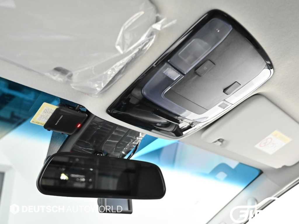 Hyundai Staria 2WD Diesel Cargo Smart thumbnail 18