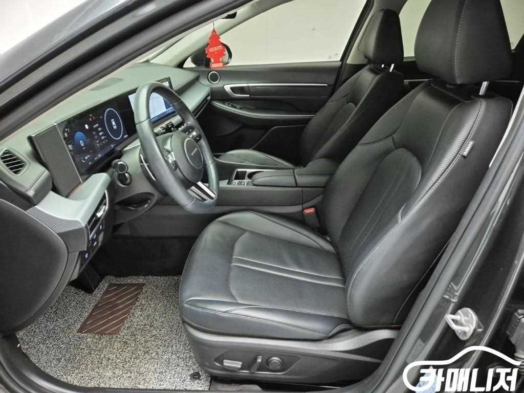 Hyundai Sonata Sonata The Edge Hybrid Premium thumbnail 11