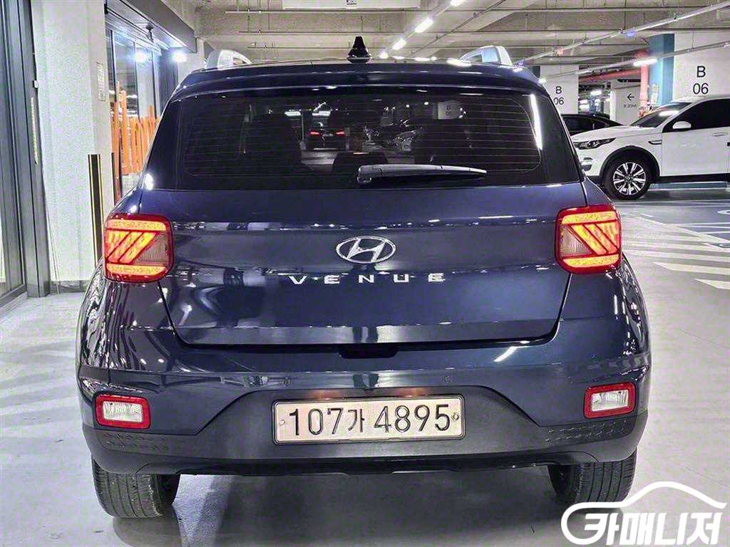 Hyundai Venue BeNew 1.6 Peulreokseu thumbnail 5