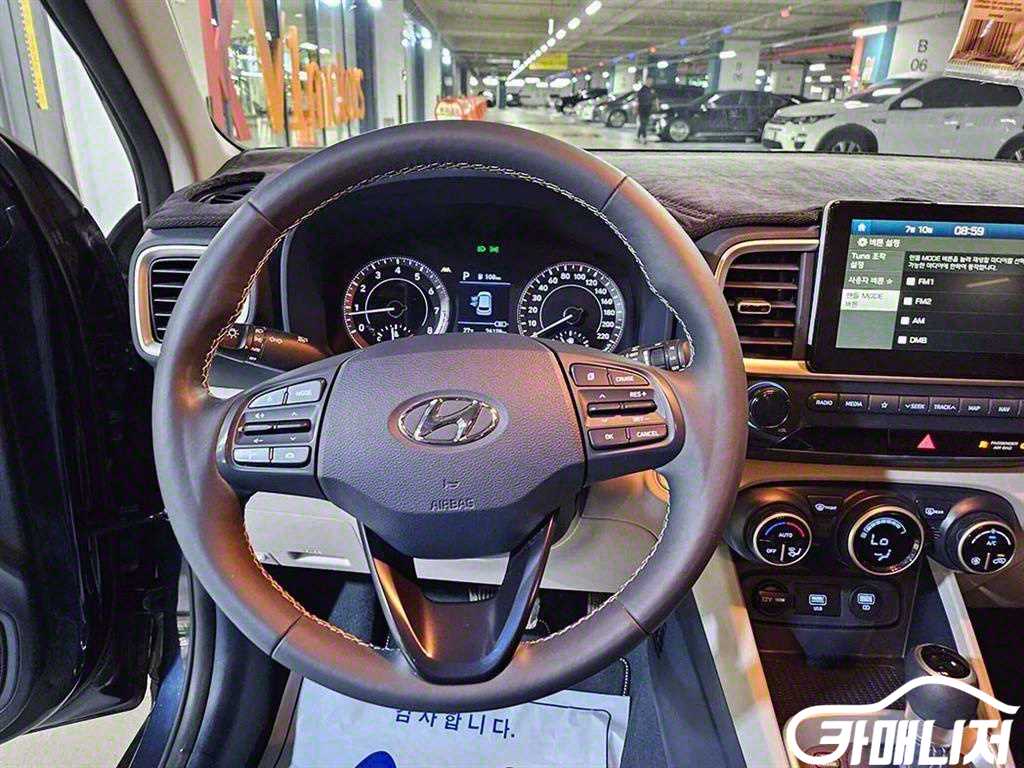 Hyundai Venue BeNew 1.6 Peulreokseu thumbnail 9