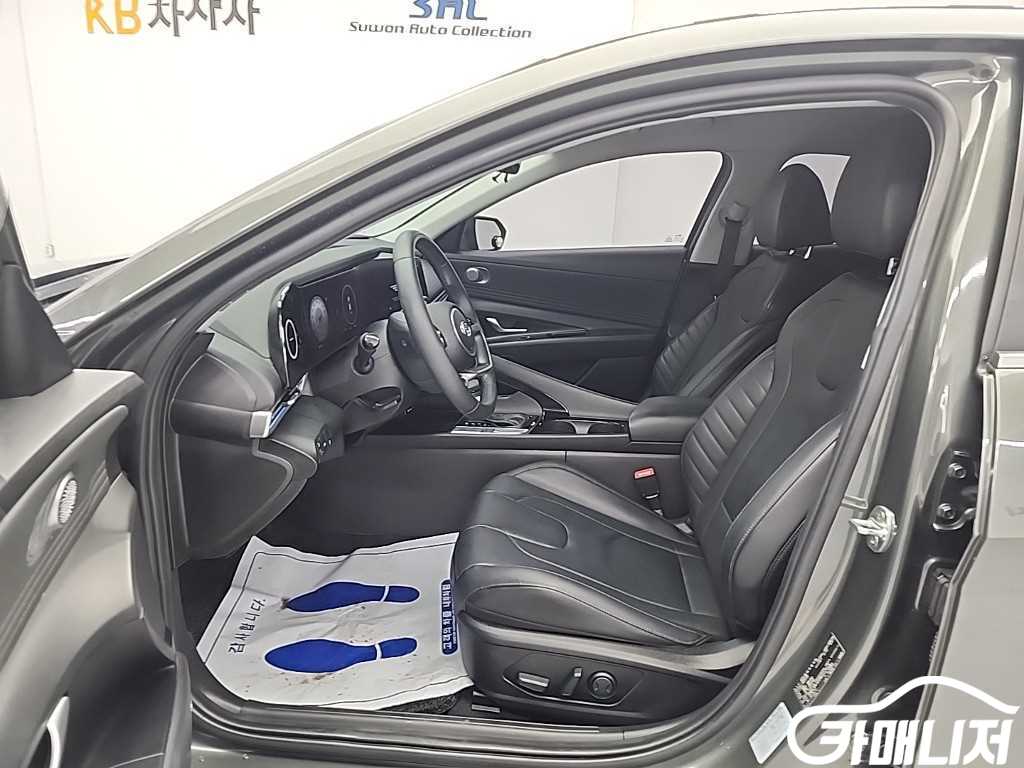 Hyundai Avante 1.6 Inspiration thumbnail 11