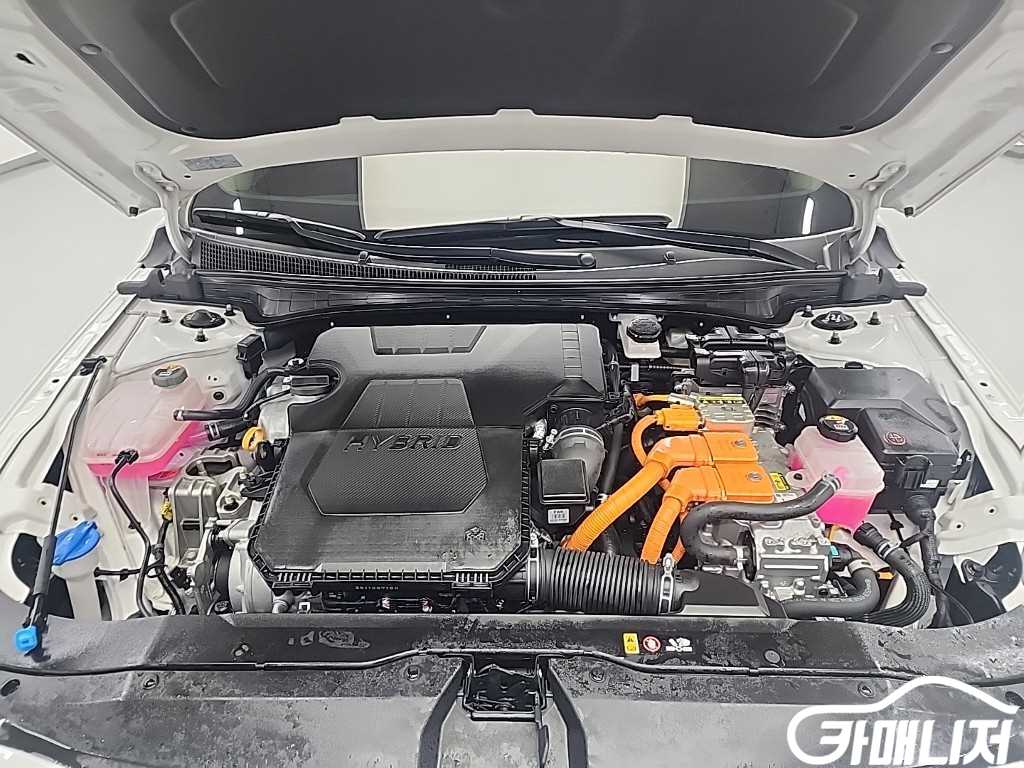 Hyundai Avante The New Avante Hybrid 1.6 HEV thumbnail 5