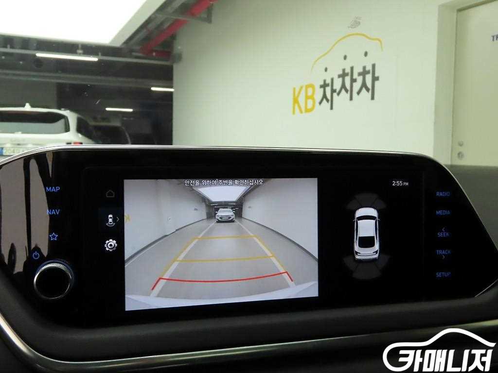 Hyundai Sonata 2.0 Premium Family thumbnail 15