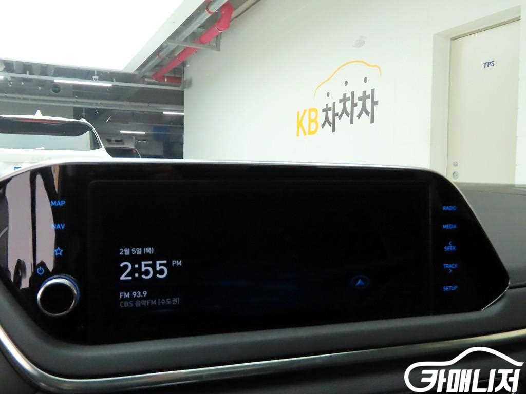 Hyundai Sonata 2.0 Premium Family thumbnail 8