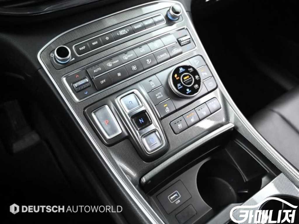 Hyundai Santa Fe The New Santa Fe Diesel 2.2 4WD Exclusive thumbnail 15