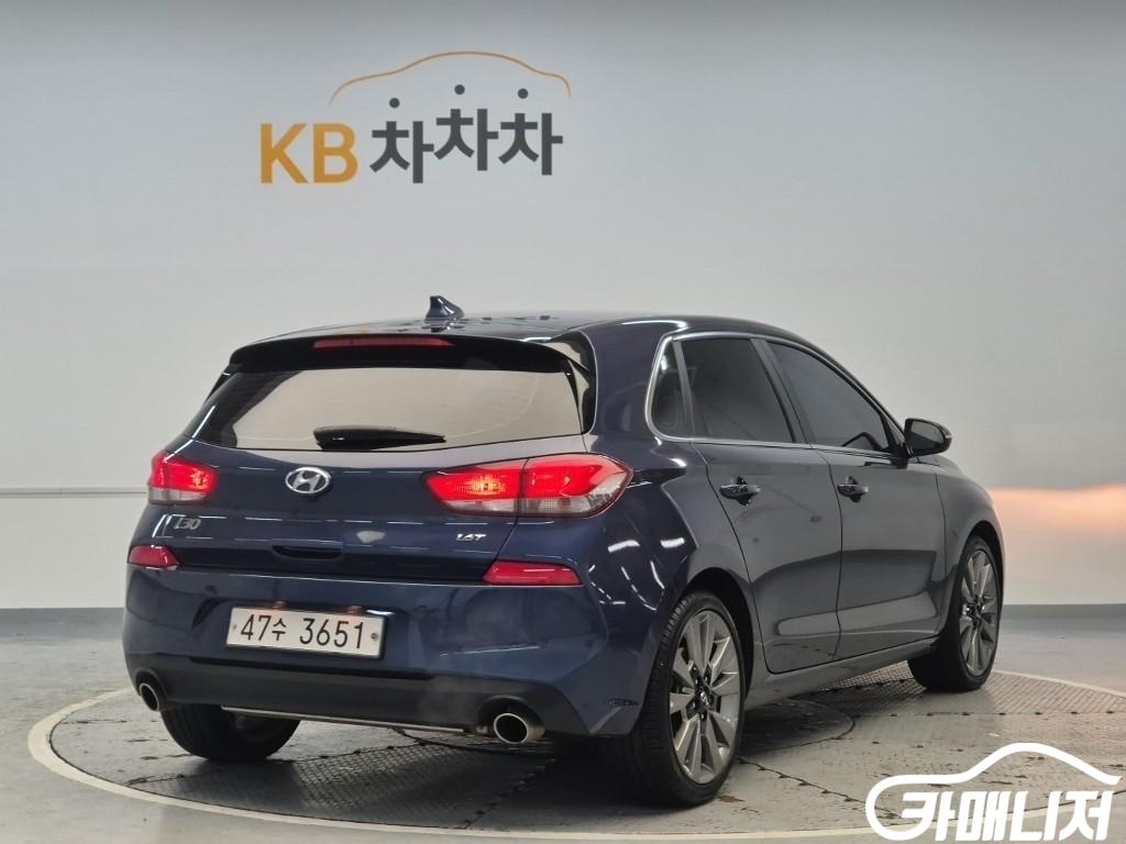 Hyundai i30 1.6 Turbo thumbnail 3