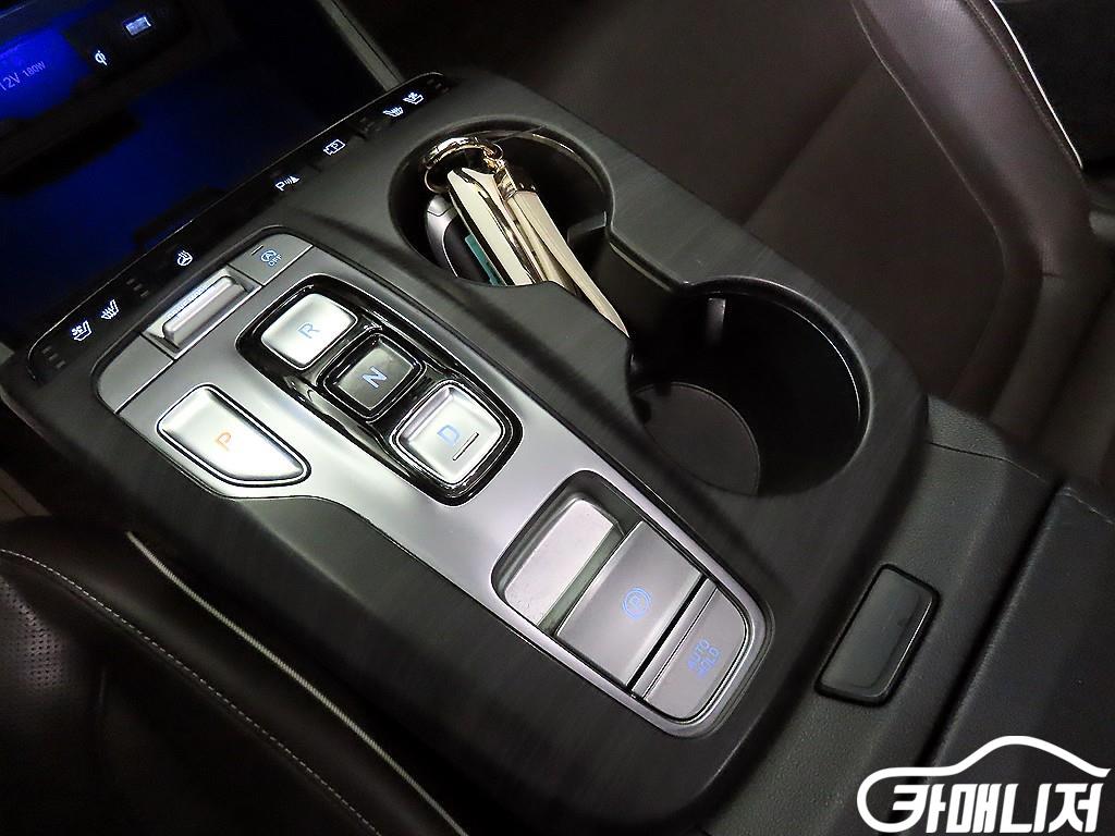 Hyundai Tucson Diesel 2.0 2WD Inspiration thumbnail 12