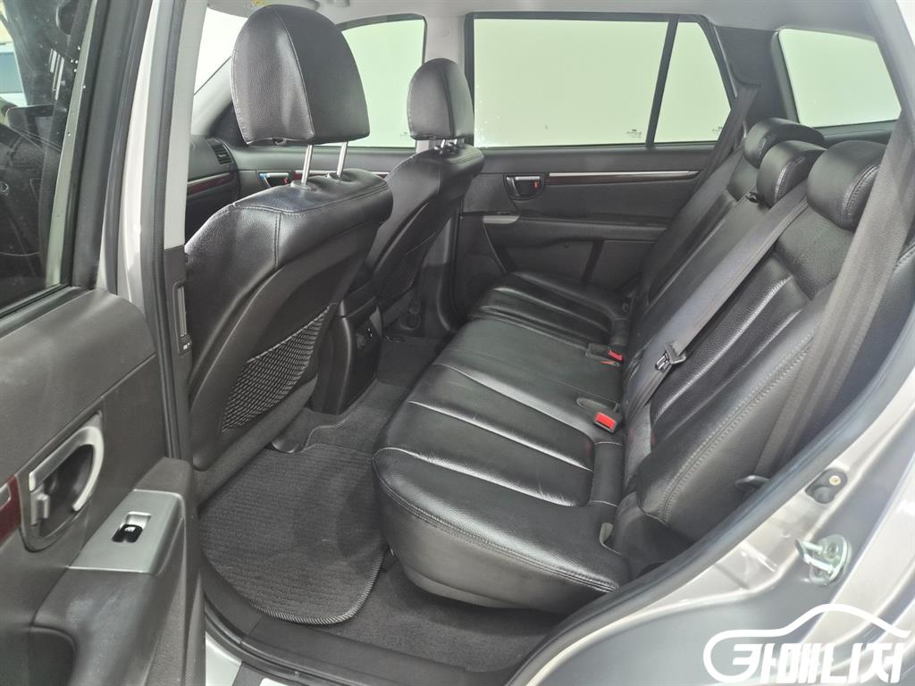 Hyundai Santa Fe Santa Fe Deo Style Diesel 2WD 2.0 MLX thumbnail 6