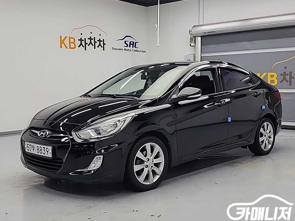 Hyundai Accent AccentFacelift 1.6GDI Top