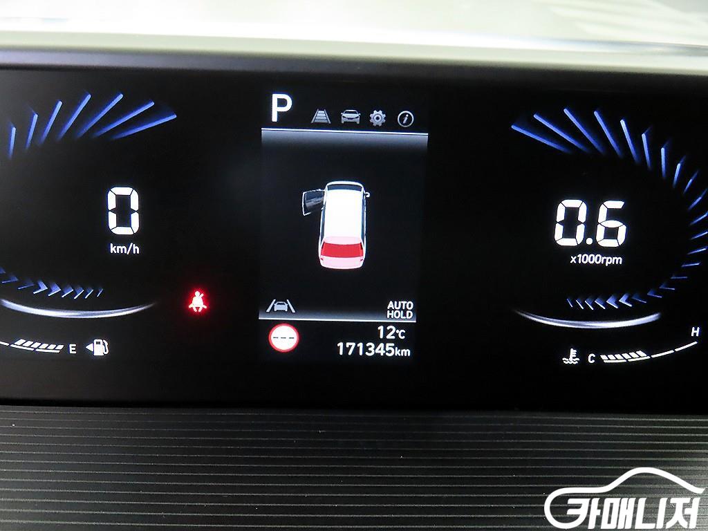 Hyundai Staria LPG Cargo Modern thumbnail 9