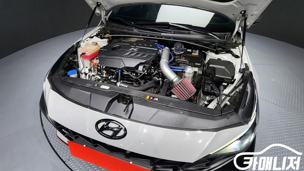 Hyundai Avante 2.0 N thumbnail 6