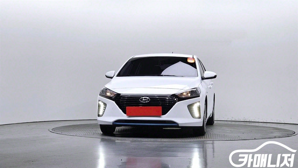Hyundai Ioniq N thumbnail 3