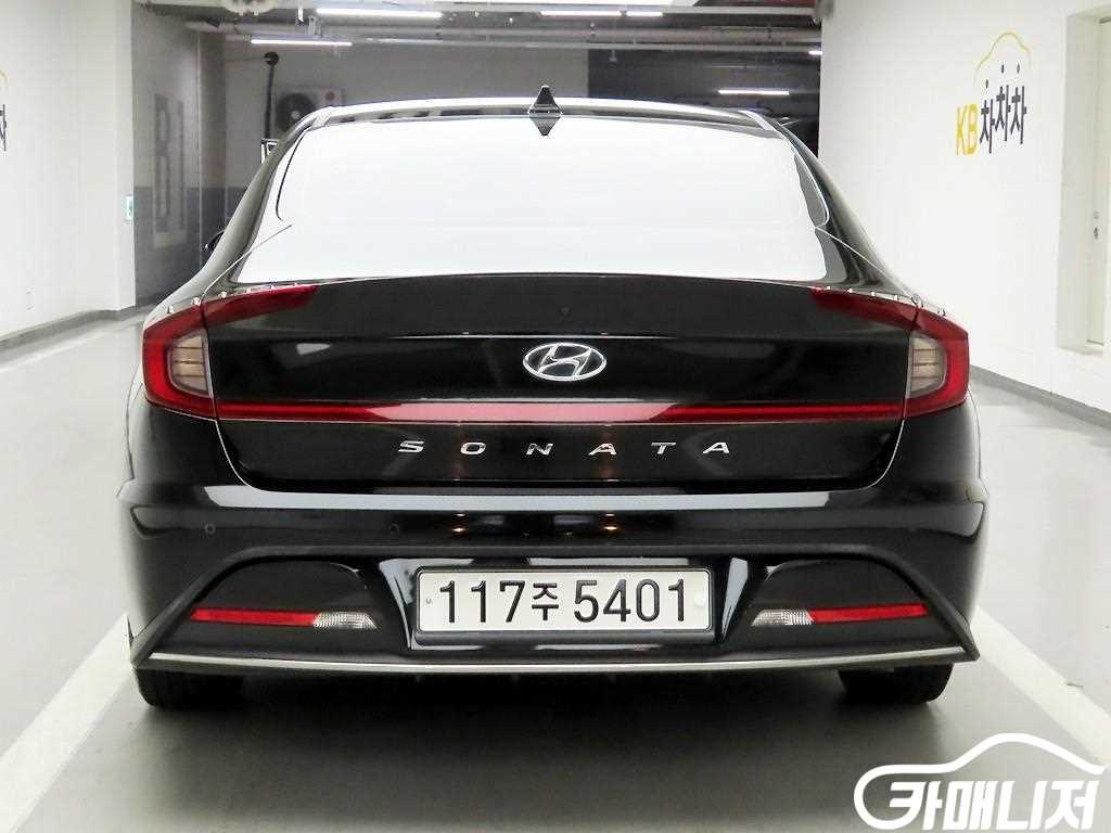 Hyundai Sonata Sonata Hybrid Smart thumbnail 3