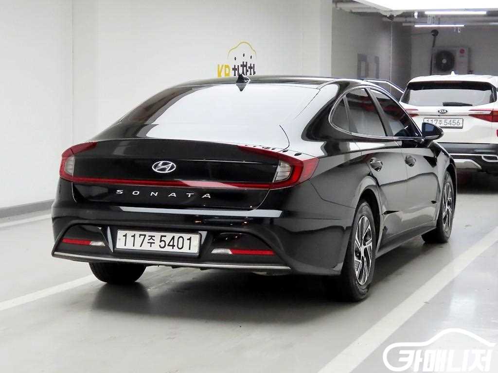 Hyundai Sonata Sonata Hybrid Smart thumbnail 4