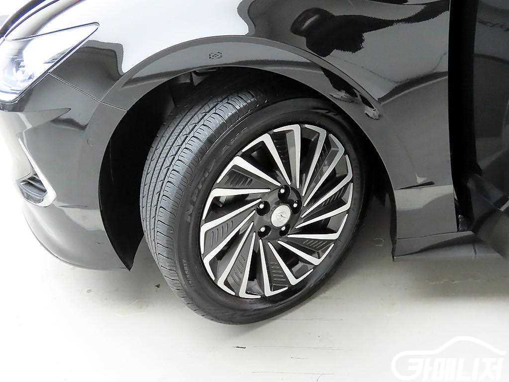 Hyundai Sonata Sonata Hybrid Premium Peulreoseu thumbnail 19