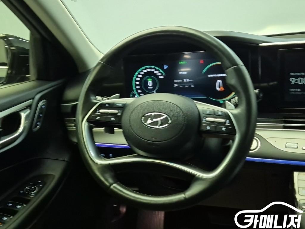 Hyundai Grandeur The New Grandeur IG Hybrid Exclusive thumbnail 8