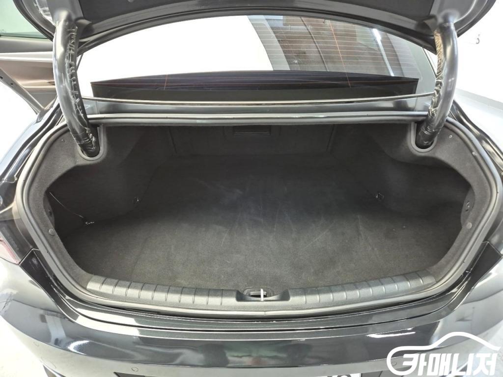 Hyundai Grandeur The New Grandeur IG 3.3 Premium Choice thumbnail 18