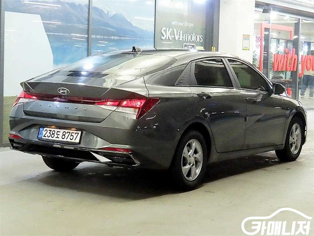 Hyundai Avante 1.6 Modern thumbnail 4