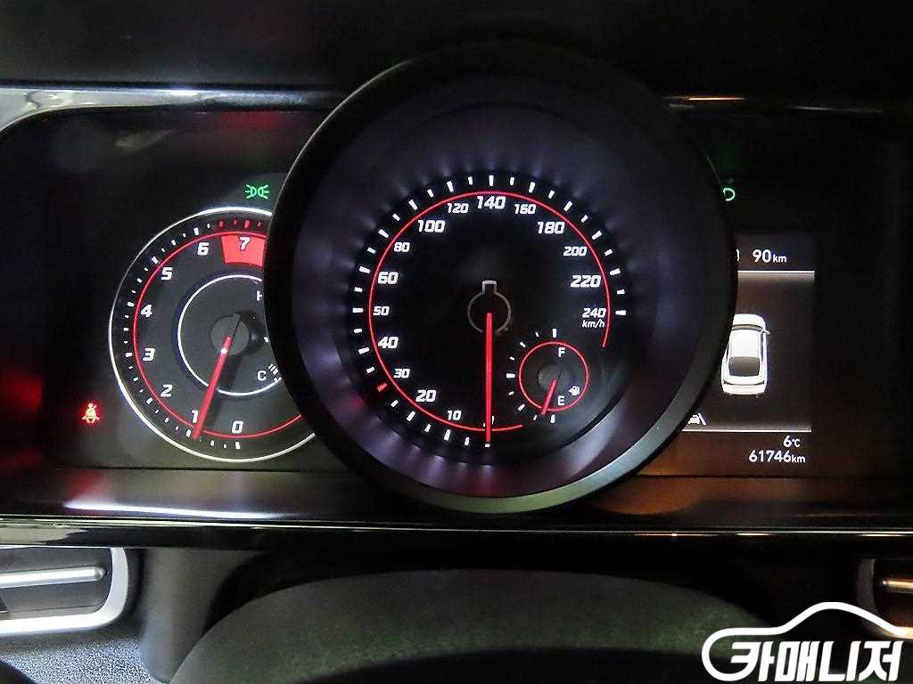 Hyundai Avante 1.6 Modern thumbnail 9