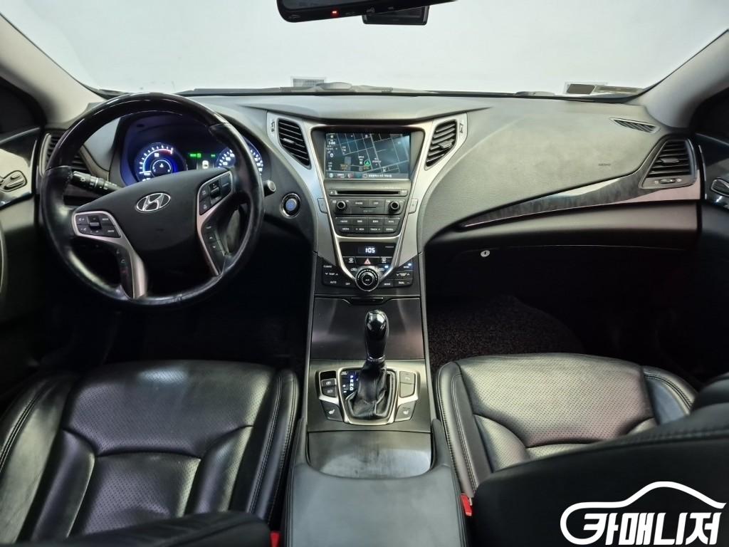 Hyundai Grandeur Grandeur HG Hybrid PREMIUM thumbnail 7