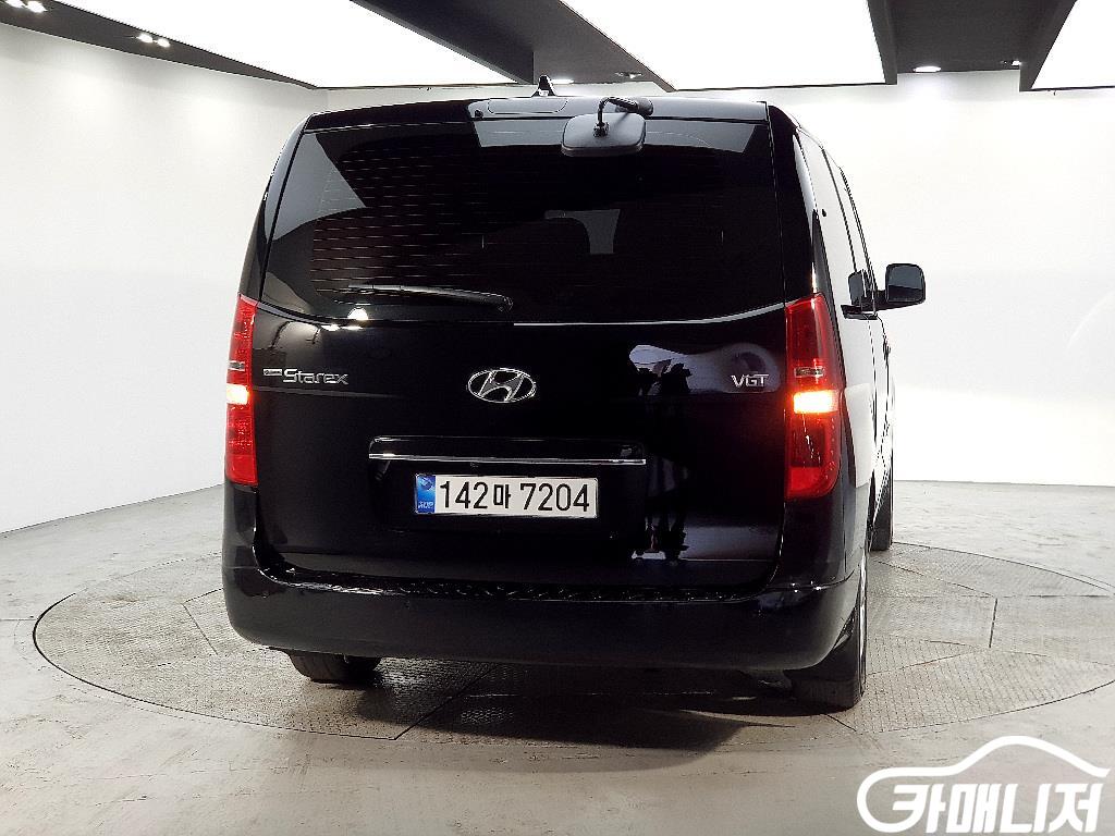 Hyundai Starex The New Grand Starex 2WD Urban 9-Seater thumbnail 3