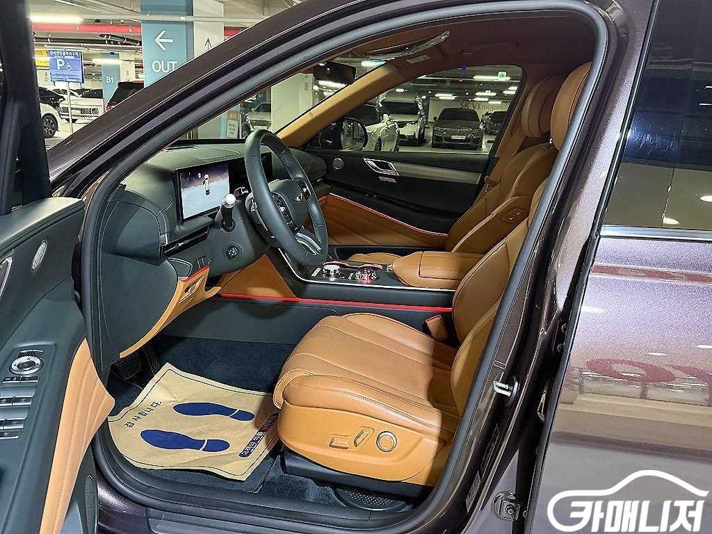 Genesis GV80 Gasoline 2.5T AWD thumbnail 7