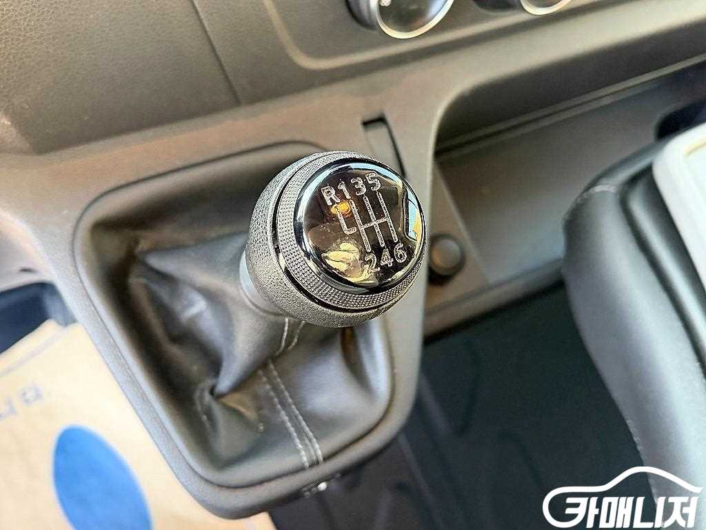 Renault Korea Master Master Van 2.3 L thumbnail 13